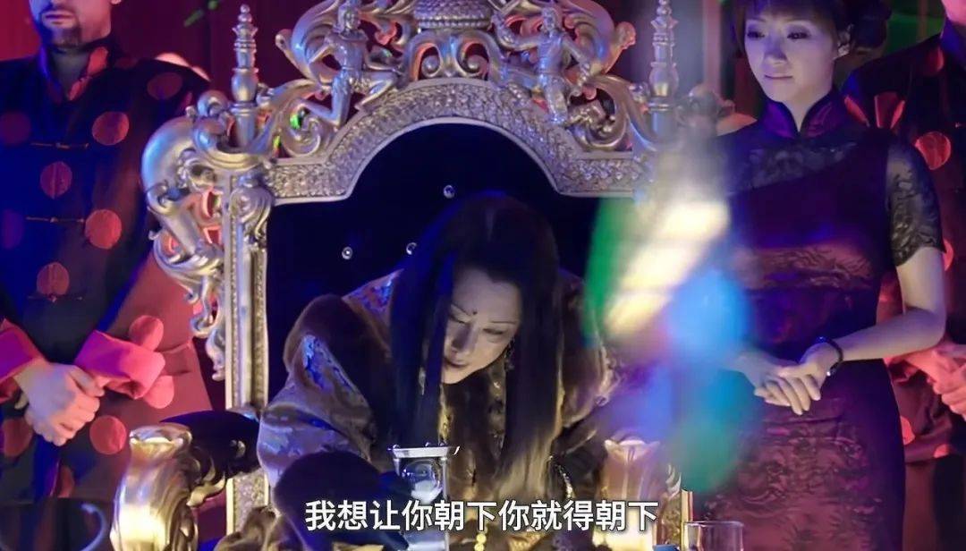 hga030皇冠网址_拍一部烧掉几亿的大烂片hga030皇冠网址，最近突然被捧“有种经济上行的美”