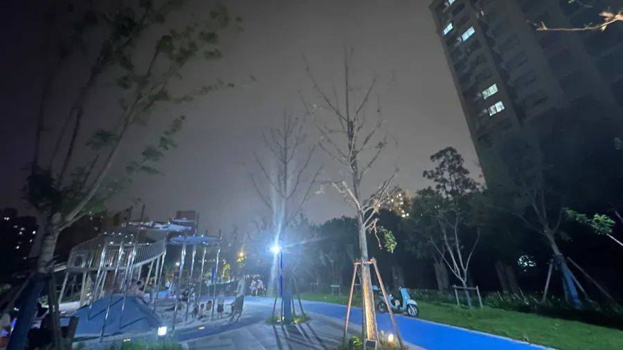 皇冠信用网平台出租_上海一24小时公园变“尖叫乐园”皇冠信用网平台出租，居民崩溃：关窗也挡不住魔音穿耳！