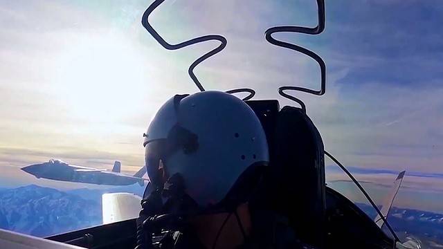 怎么开皇冠信用平台_都见不得中国强大！歼20隐身战机飞越对马海峡怎么开皇冠信用平台，美日罕见没发现？