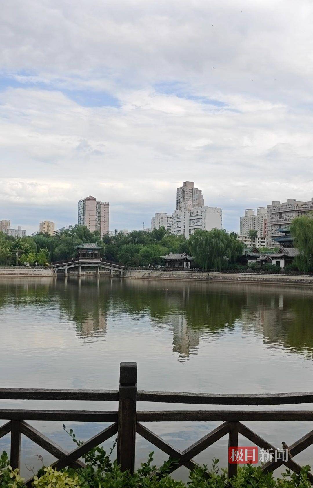 如何申请到皇冠信用网
_太原一公园为游客打捞手机时意外发现100多发步枪子弹如何申请到皇冠信用网
,警方介入调查