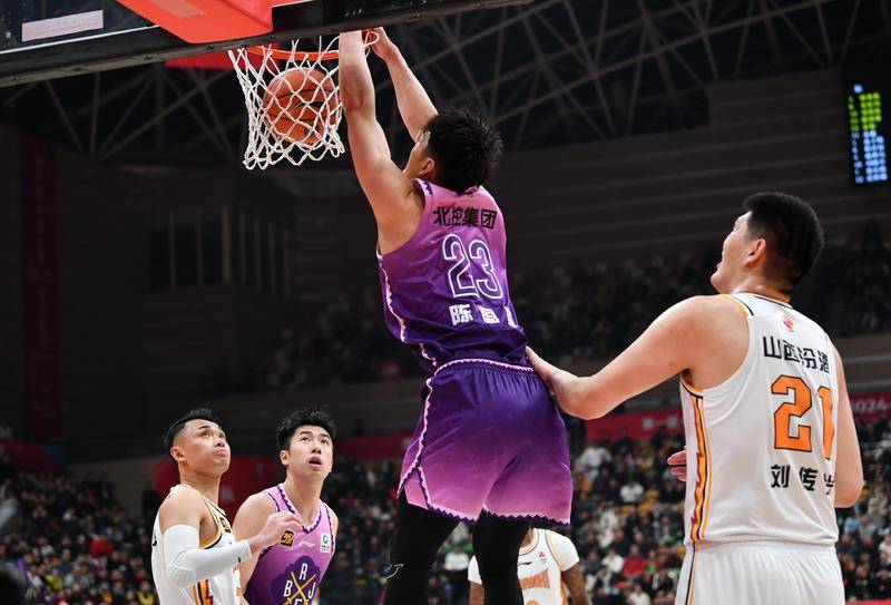 怎么注册皇冠信用网_媒体人：陈国豪三方交易永久转会广州 广东得到焦泊乔