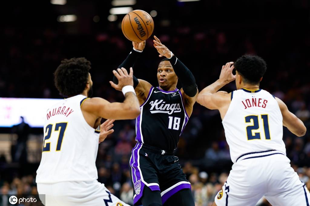 皇冠信用盘庄家
_曝威少等国王老将与主帅有分歧 球队考虑交易皇冠信用盘庄家
他们