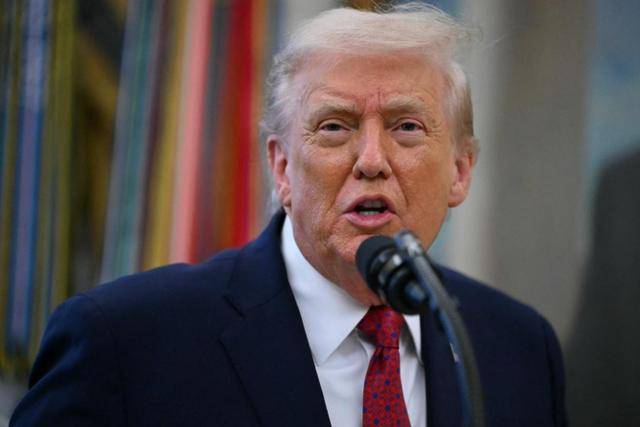 信用网如何申请
_中国180万桶原油遭殃信用网如何申请
,特朗普闯下大祸,解放军100枚导弹已就位?