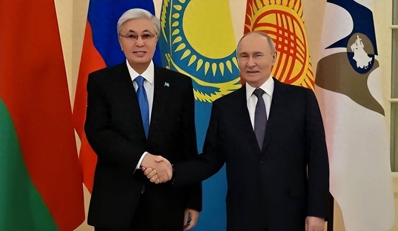 皇冠信用网管理出租
_哈萨克斯坦和日本签37亿稀土大单皇冠信用网管理出租
,发现运输是个大难题,托卡耶夫赶往俄罗斯摊牌