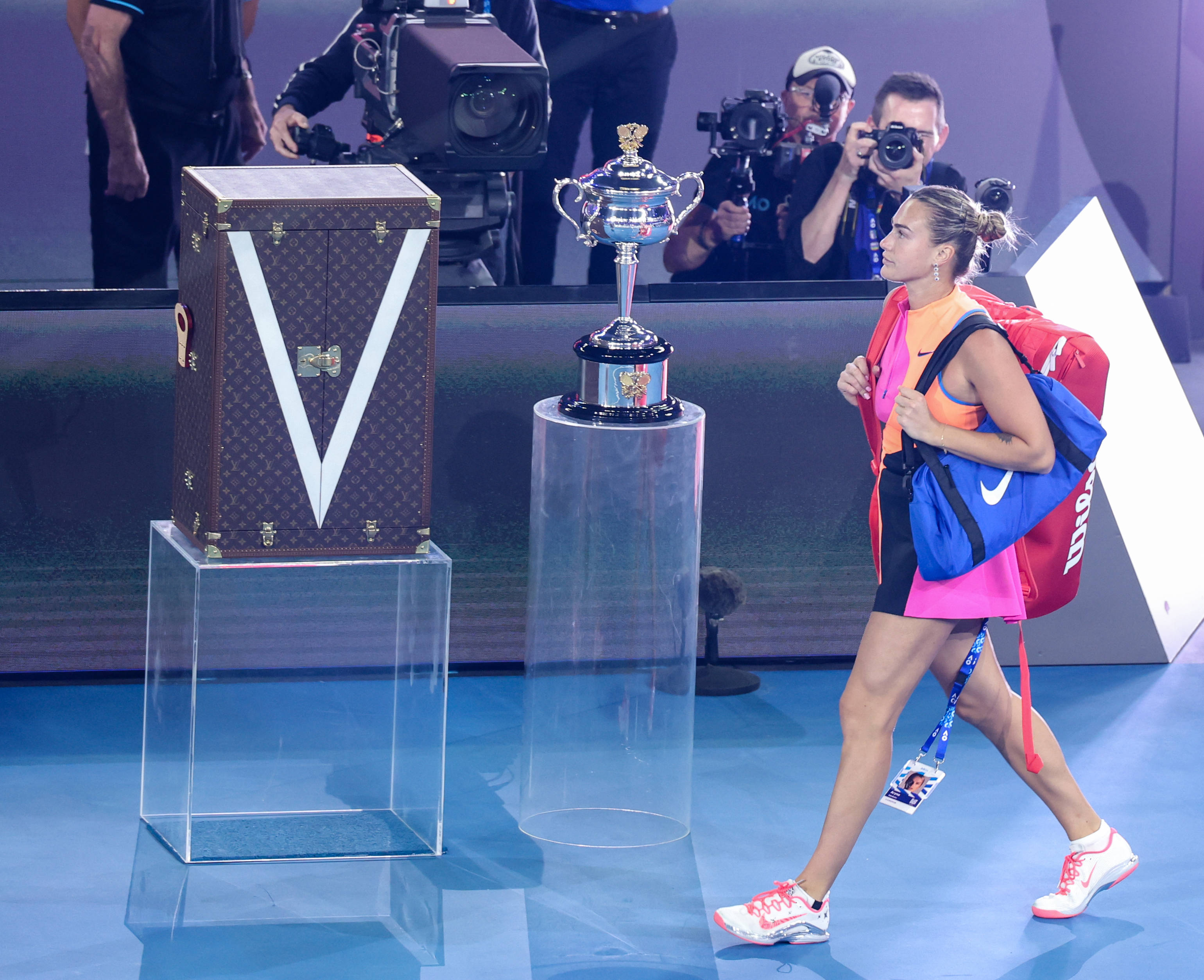 怎么申请皇冠信用网_(体育)网球——澳网女单决赛:莱巴金娜对阵萨巴伦卡