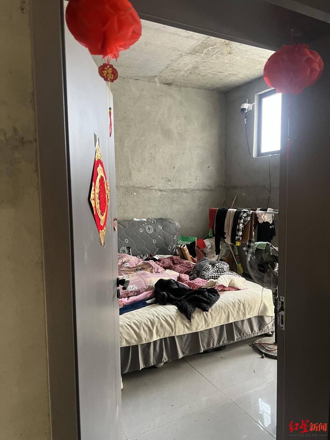 皇冠信用网如何代理_被困家中三天的独居农村聋哑老人皇冠信用网如何代理,和她背后的照护难题丨在场