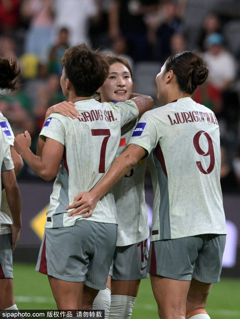 足球管理平台出租 _李金羽：熟悉联赛比胜负更关键 重回济南感受到球迷的热爱